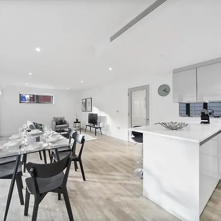 Executive Apartments In Bermondsey Free Wifi & Aircon By City Stay Aparts London Exterior photo
