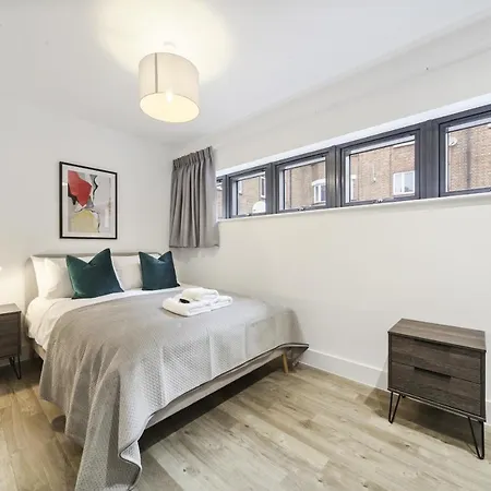 Executive Apartments In Bermondsey Free Wifi & Aircon By City Stay Aparts London Exterior photo