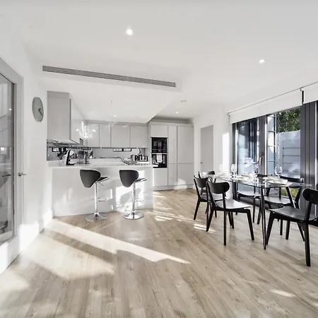 Executive Apartments In Bermondsey Free Wifi & Aircon By City Stay Aparts London Exterior photo