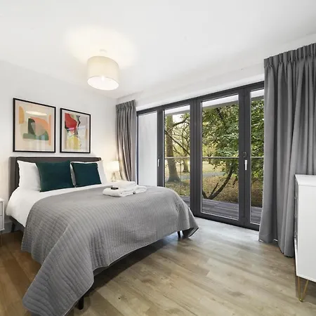 Executive Apartments In Bermondsey Free Wifi & Aircon By City Stay Aparts London Exterior photo