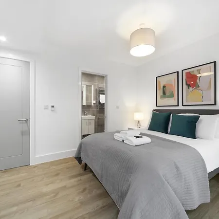 Executive Apartments In Bermondsey Free Wifi & Aircon By City Stay Aparts London Exterior photo