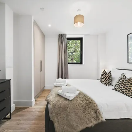 Executive Apartments In Bermondsey Free Wifi & Aircon By City Stay Aparts London Exterior photo