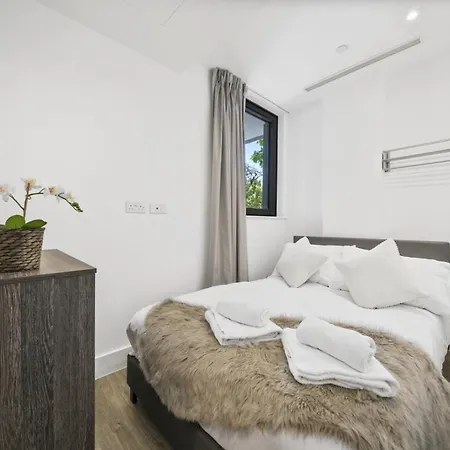 Executive Apartments In Bermondsey Free Wifi & Aircon By City Stay Aparts London Exterior photo