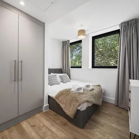 Executive Apartments In Bermondsey Free Wifi & Aircon By City Stay Aparts London Exterior photo