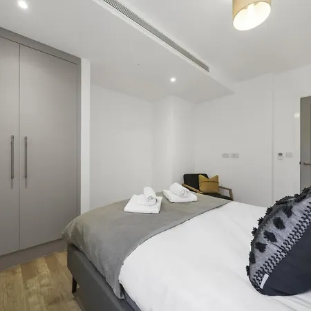 Executive Apartments In Bermondsey Free Wifi & Aircon By City Stay Aparts London Exterior photo