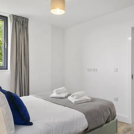 Executive Apartments In Bermondsey Free Wifi & Aircon By City Stay Aparts London Exterior photo