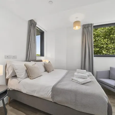 Executive Apartments In Bermondsey Free Wifi & Aircon By City Stay Aparts London Exterior photo