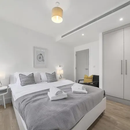 Executive Apartments In Bermondsey Free Wifi & Aircon By City Stay Aparts London Exterior photo