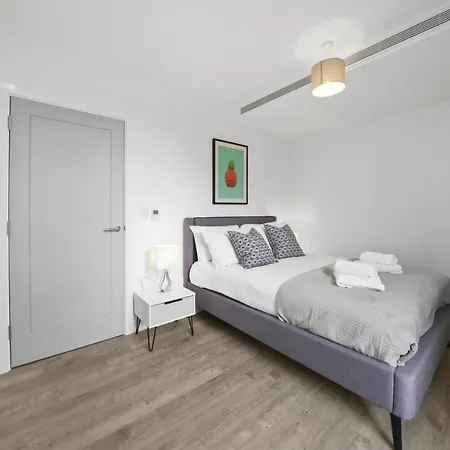 Executive Apartments In Bermondsey Free Wifi & Aircon By City Stay Aparts London Exterior photo