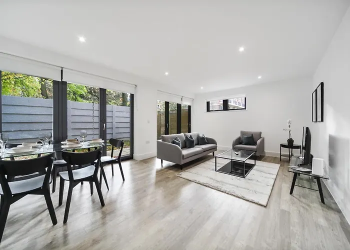 Executive Apartments In Bermondsey Free Wifi & Aircon By City Stay Aparts London